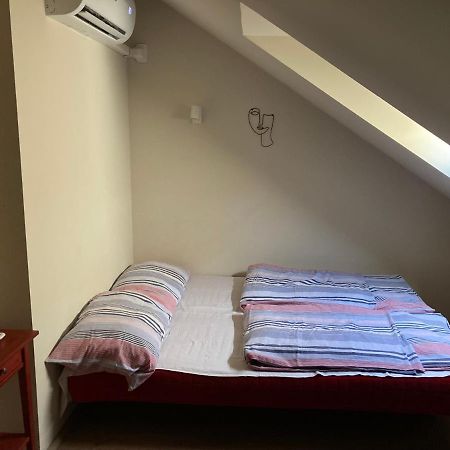 Ferienwohnung 35 Vendeghaz Pécs Exterior foto