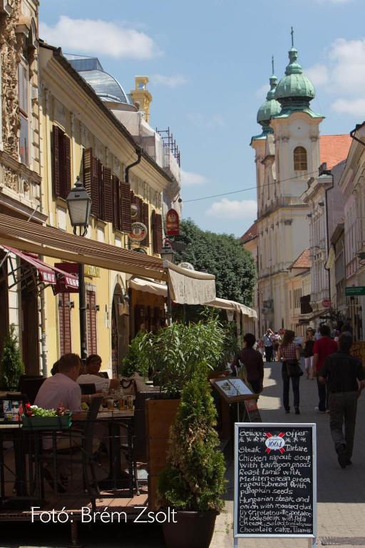 Ferienwohnung 35 Vendeghaz Pécs Zimmer foto